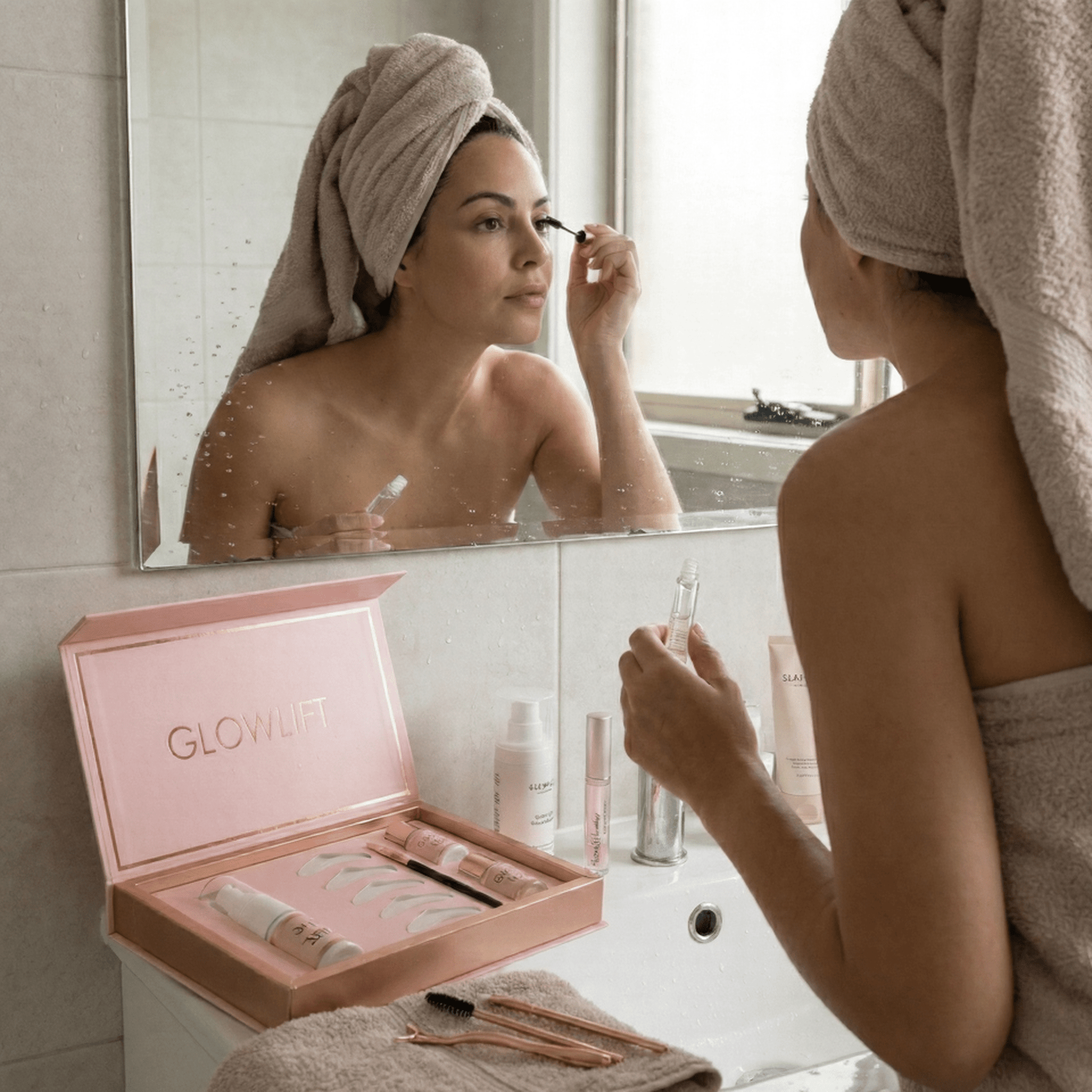 מארז להרמת ריסים ביתי GLOWLIFTglowlift